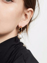 Load image into Gallery viewer, Jasmin Earring
